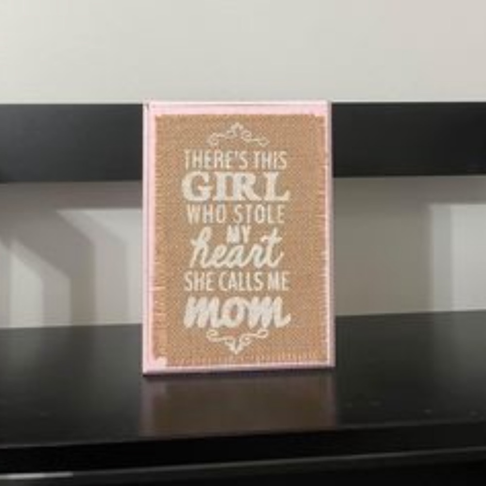 Set of 4 girls nursery decorations - Picture 3 of 7